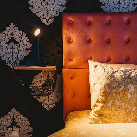 In Old Town, Cozy & Convenient - C Apartmán