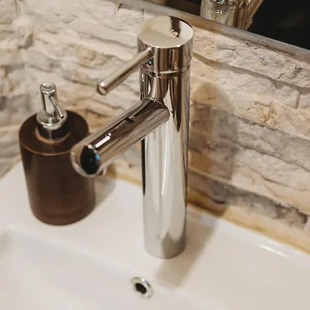 In Old Town, Cozy & Convenient - C Appartement *