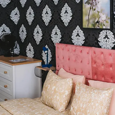 Appartement In Old Town, Cozy & Convenient - C *