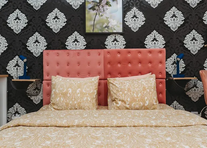 Apartman In Old Town, Cozy & Convenient - C *